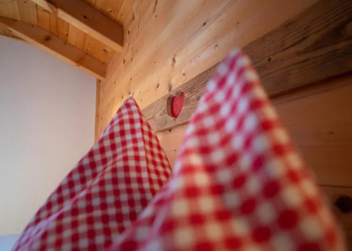 Schroeckgut 木屋 *